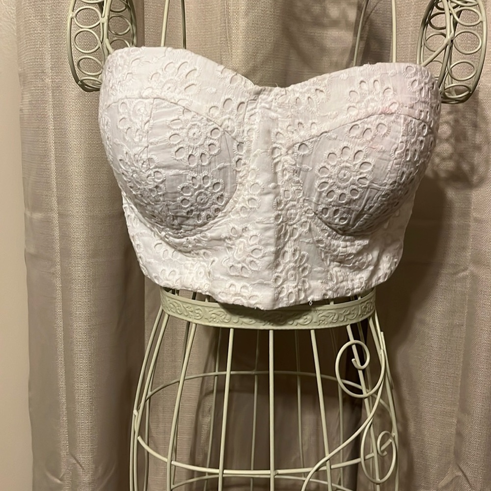 A white cropped tube top